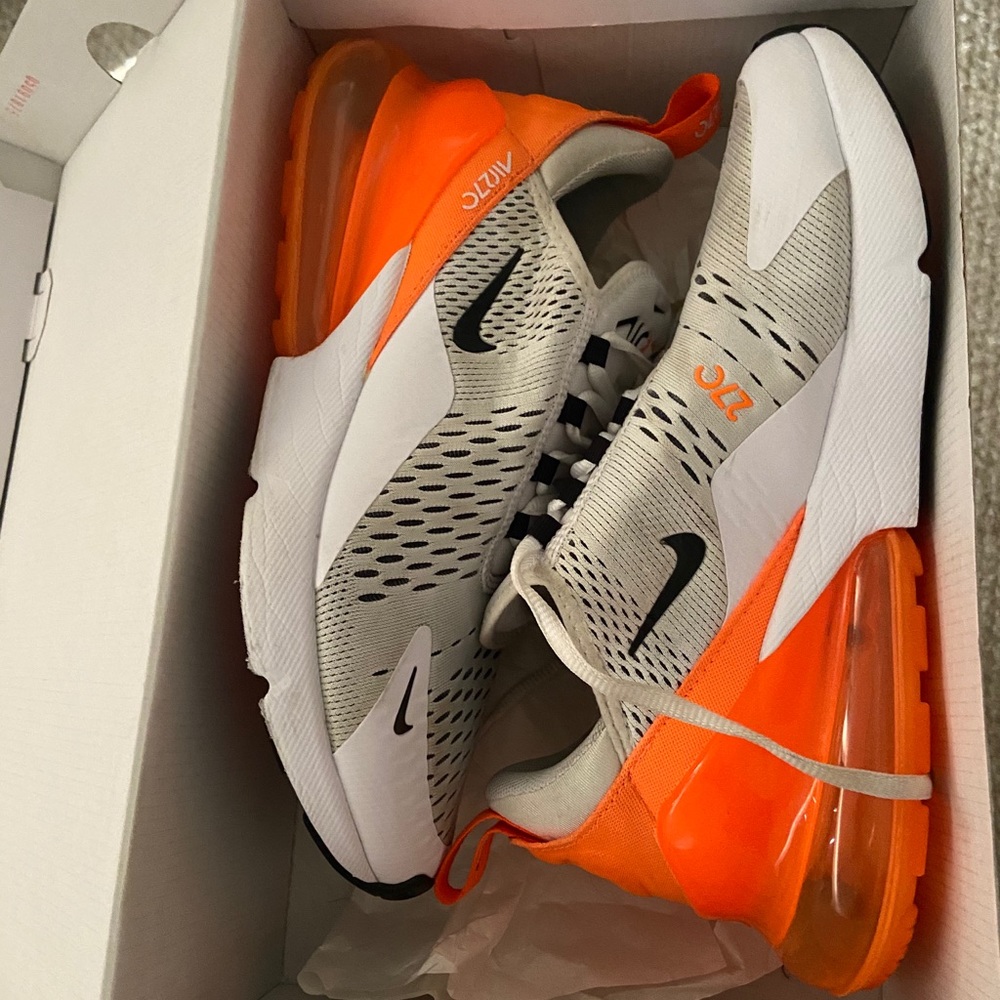 Nike Air 270